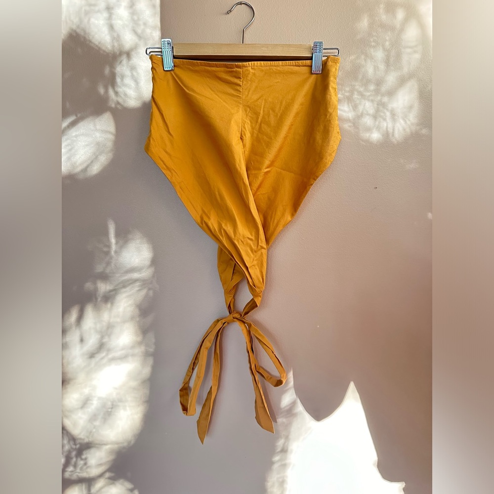 STAUD Kai top - Honey - Size 6